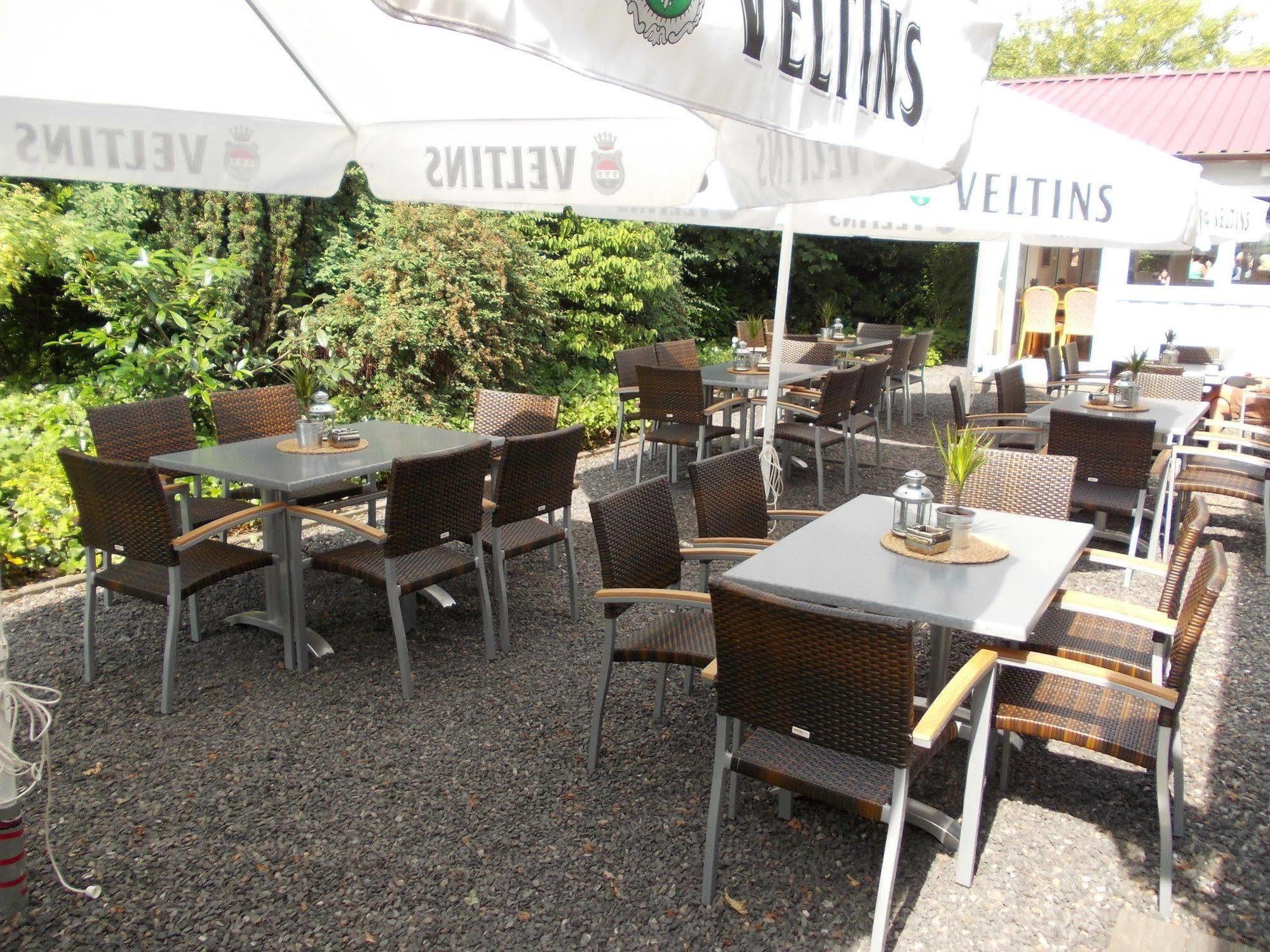 Maifeld Sport- Und Tagungshotel Werl Exterior foto